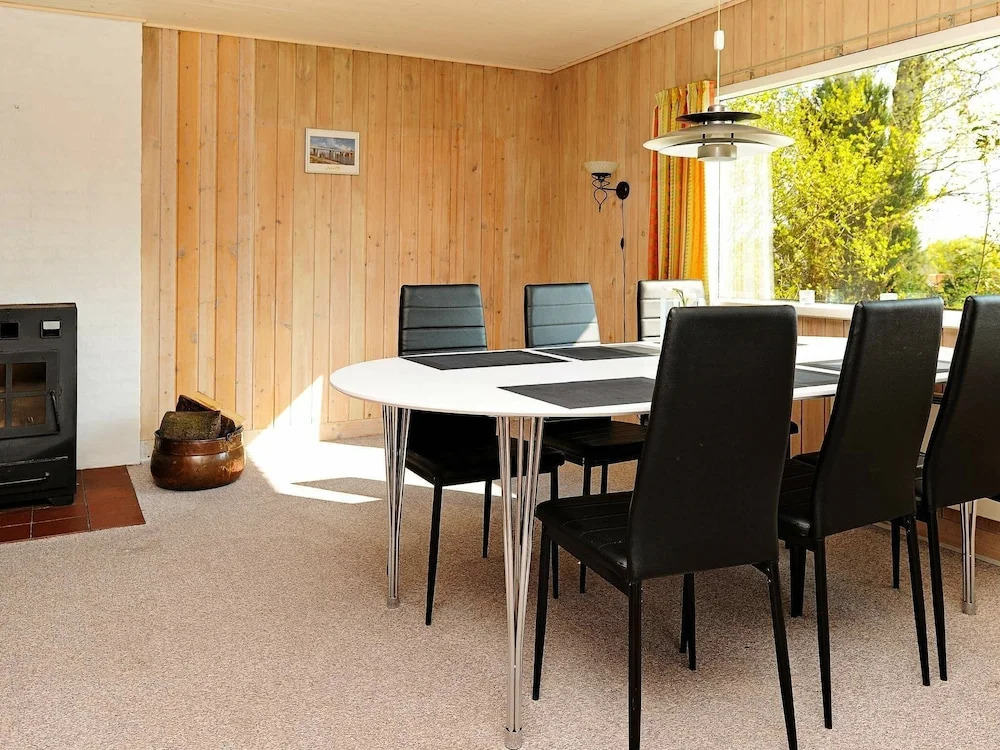 Peaceful Holiday Home in Børkop near Sea