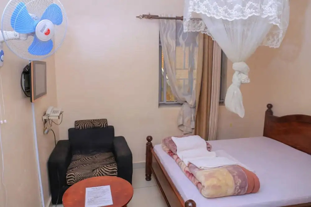 Precise Hotel