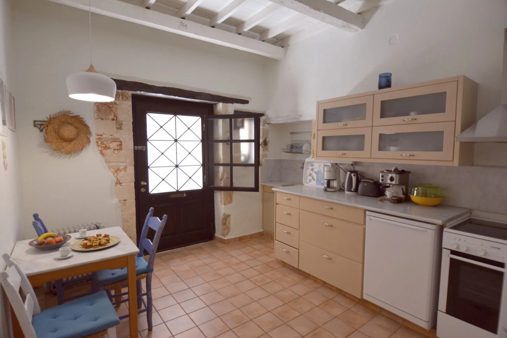 Venetian House