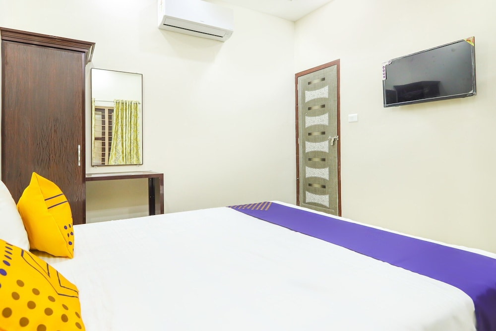 Hotel O Aluva Railway Station Formerly Menachery Tourist Home