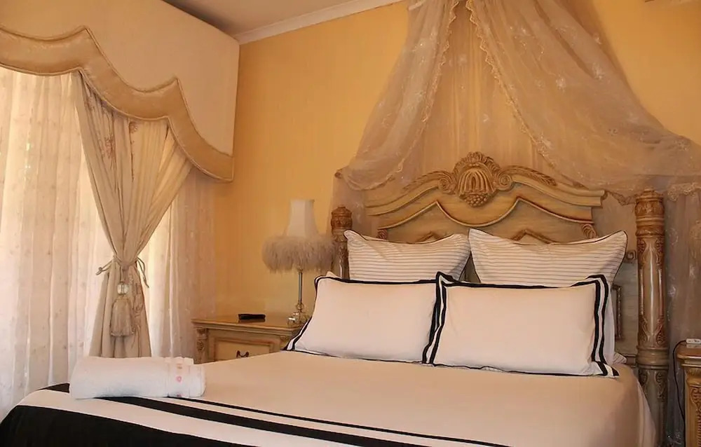 NMB2 Guest House