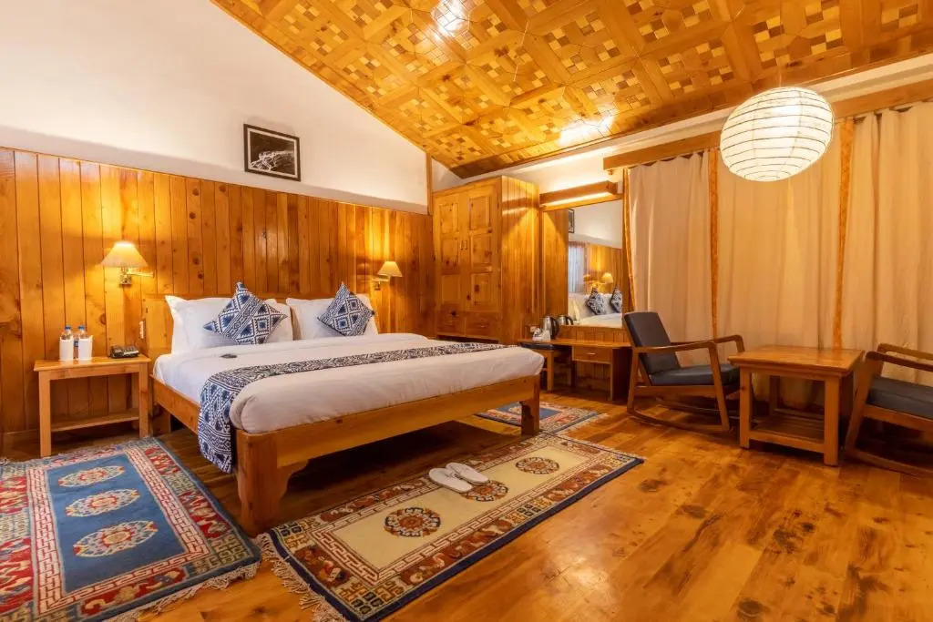 Hotel Negis Mayflower A heritage
