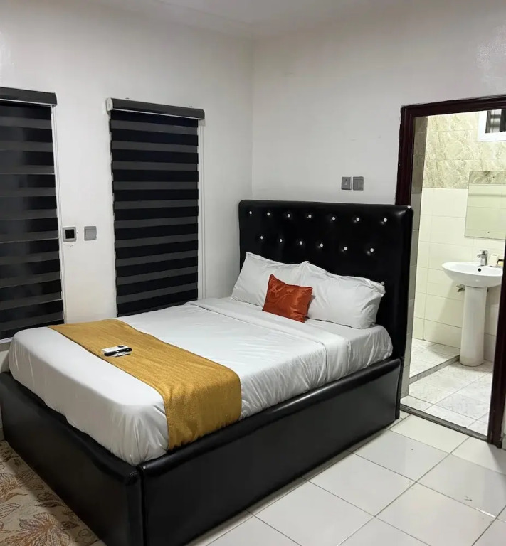 RBZ Apartments