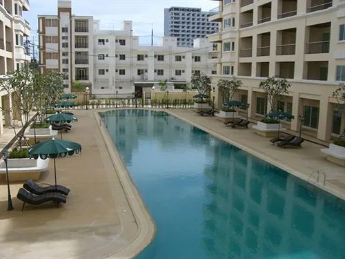 T.W. Jomtien Beach Resort