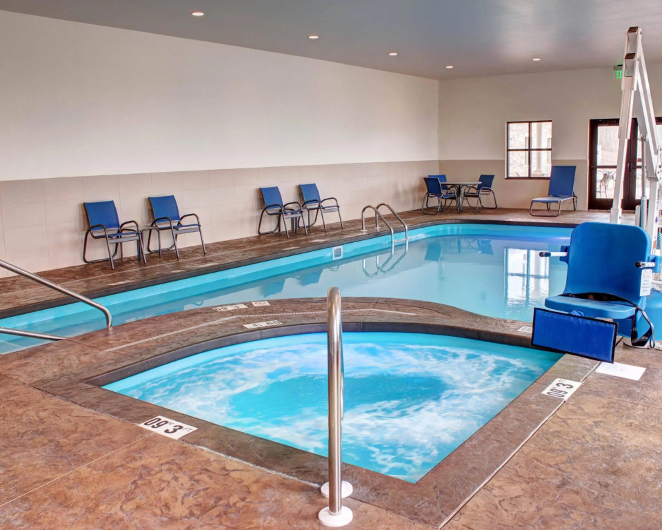 Comfort Inn & Suites Caldwell