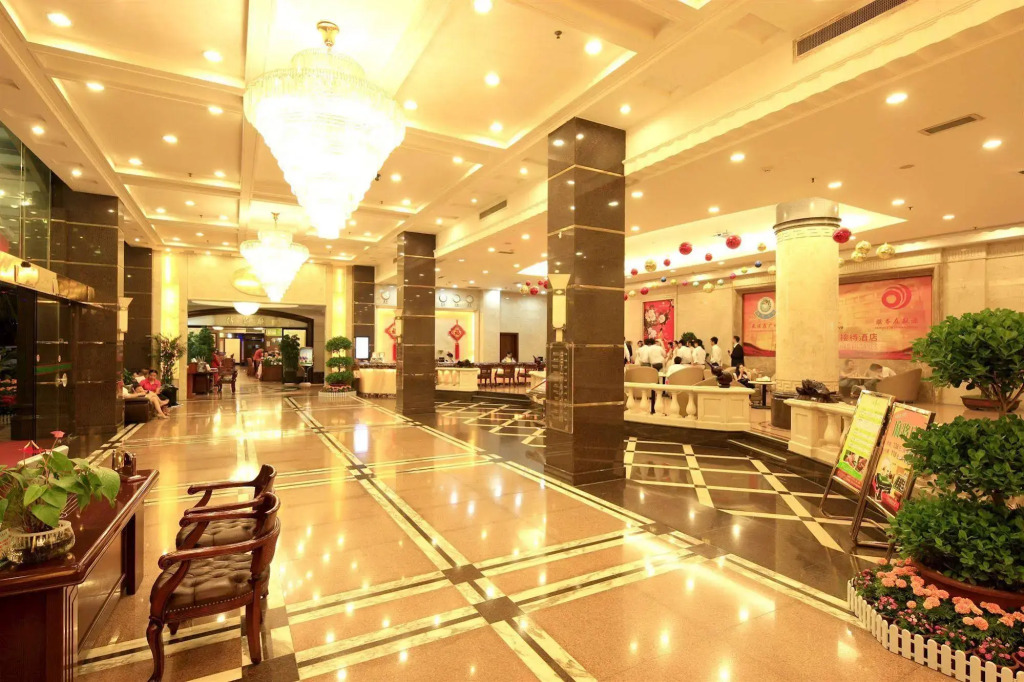Guangzhou Nanfang Yiyuan Hotel