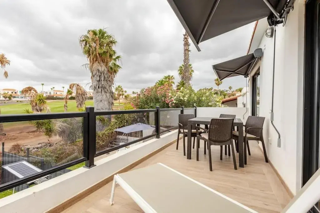 Apartamento en complejo residencial con piscina