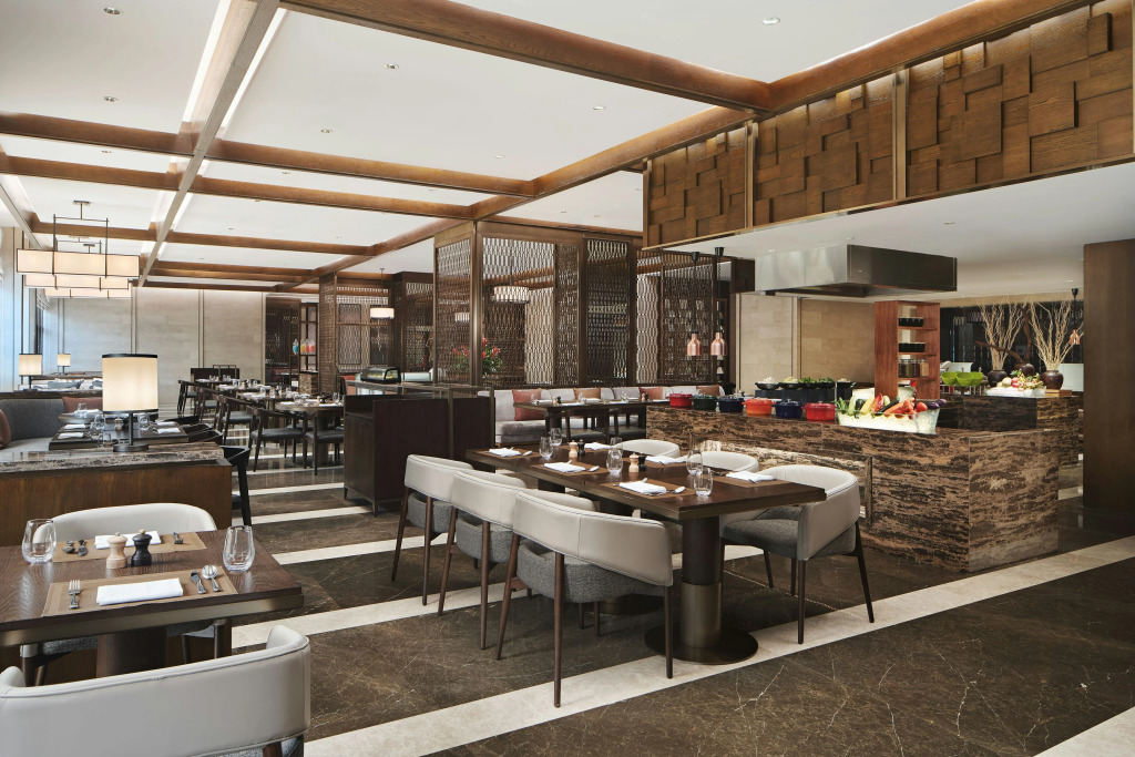 Sheraton Yunfu Xinxing Hotel