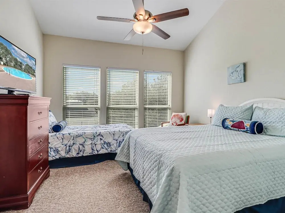 Bayfront Shores Rryc47 2 Bedroom Condo