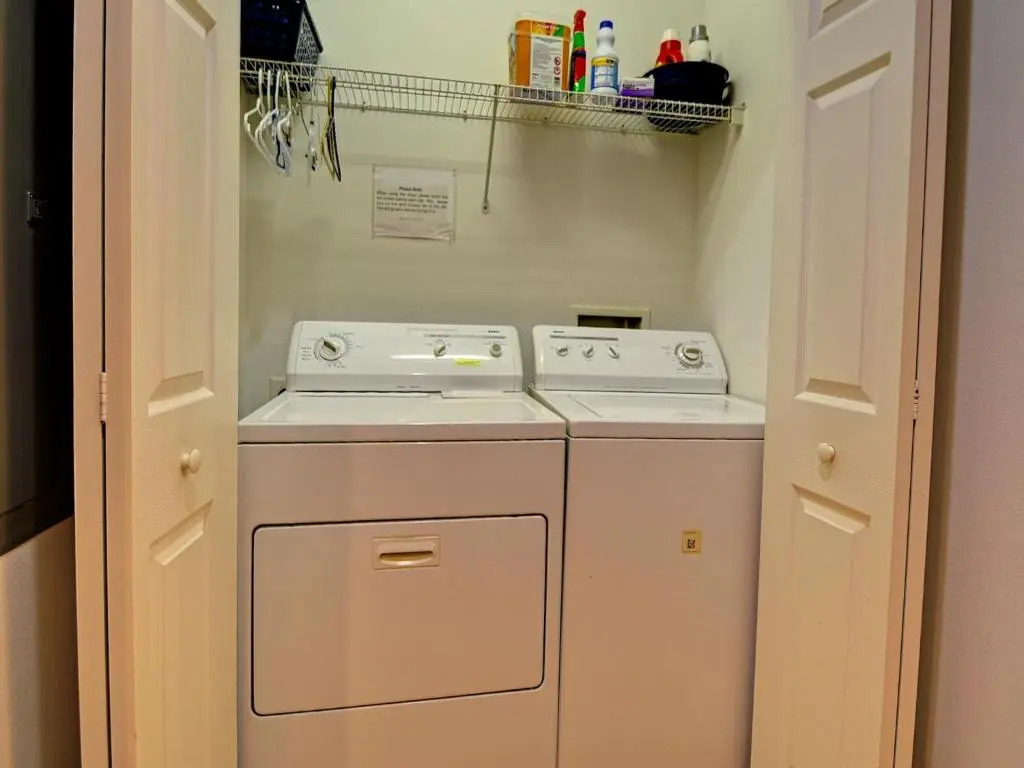 Harborview Grande 202