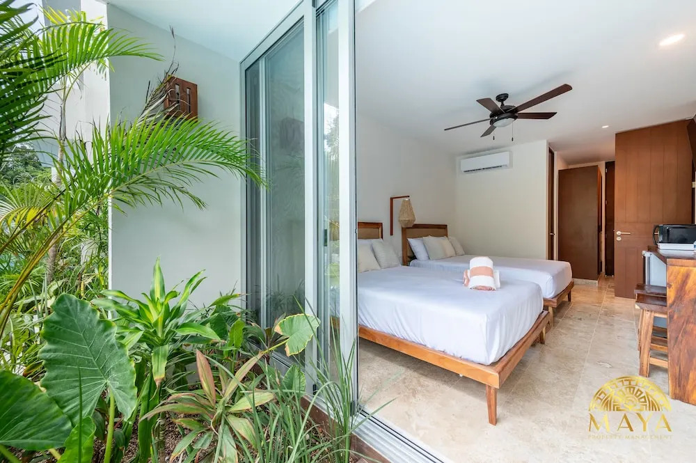 NHOA 107C Lux 1BR Condo Pool access in Aldea Zama