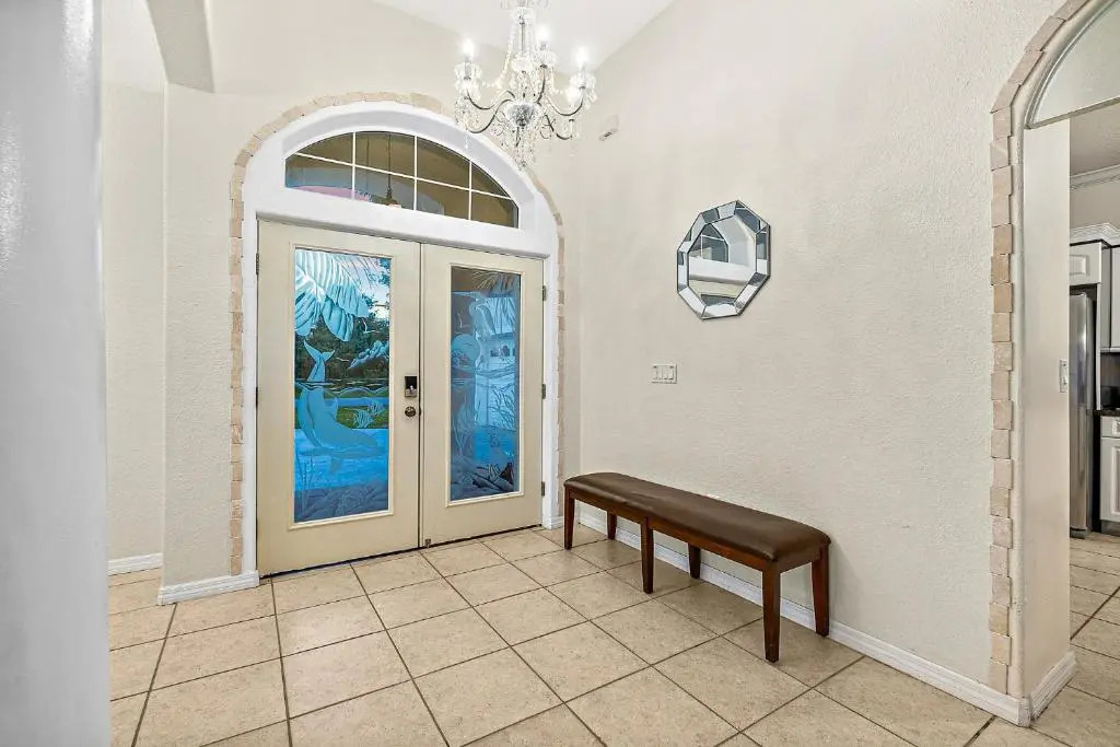 Palm Paradise with Heated Saltwater Pool - 10 min to the Beach