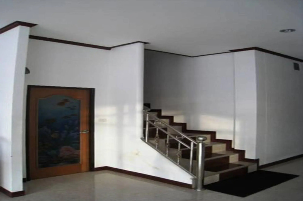 OYO 918 Kachapol Hotel