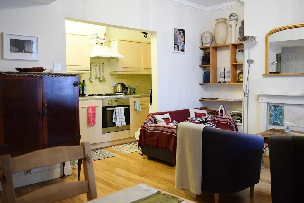 Central 2 Bedroom Pimlico Flat