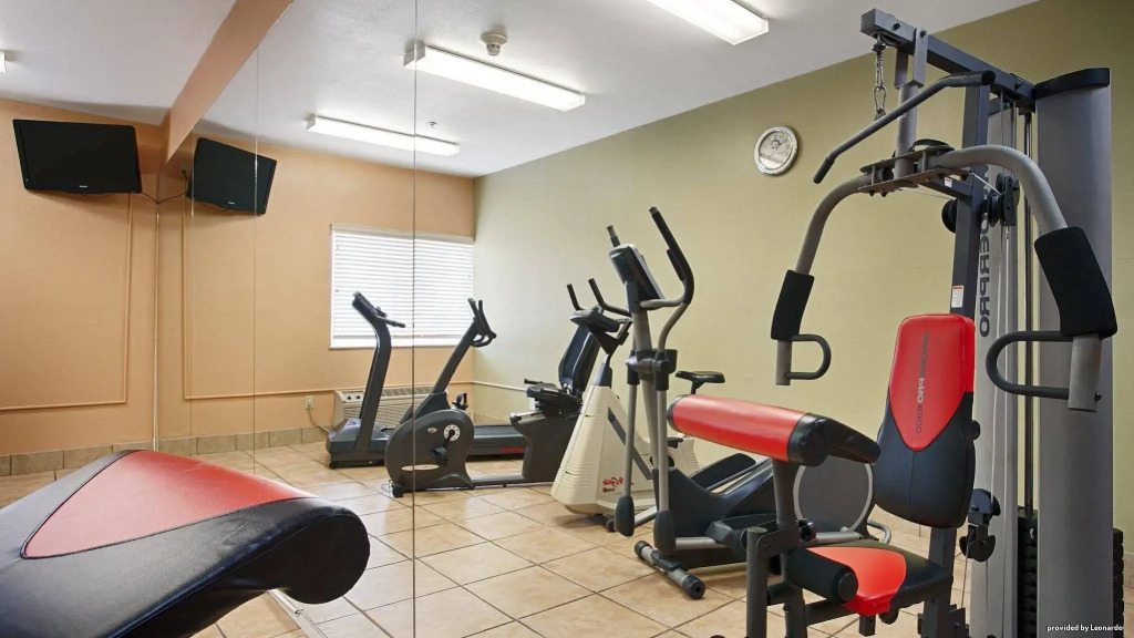SureStay Plus Hotel by Best Western Topeka