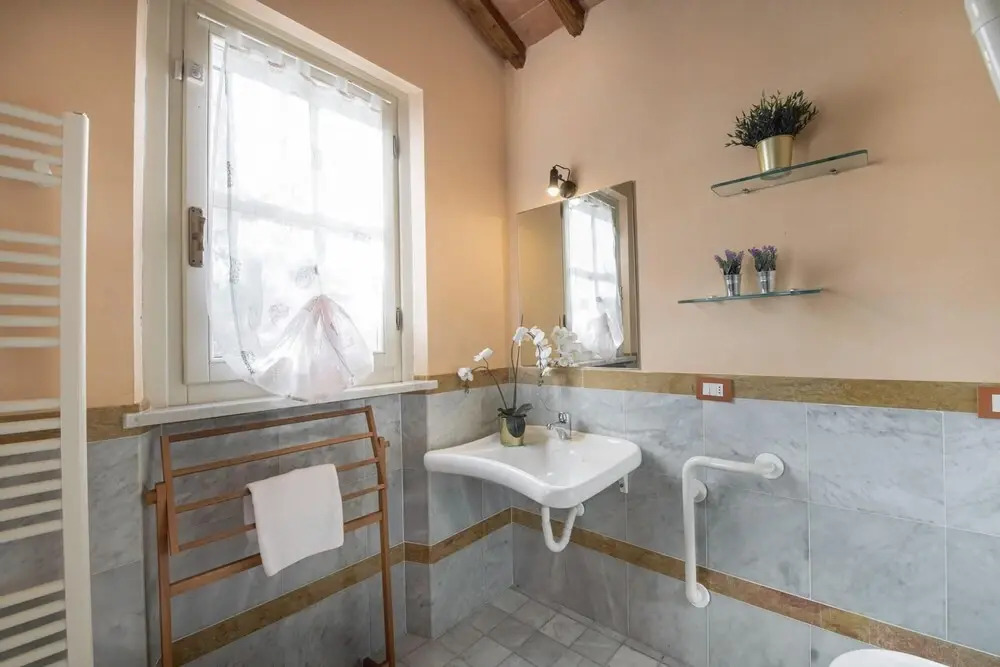 Elisa Farmhouse Apartment in Wine Resort