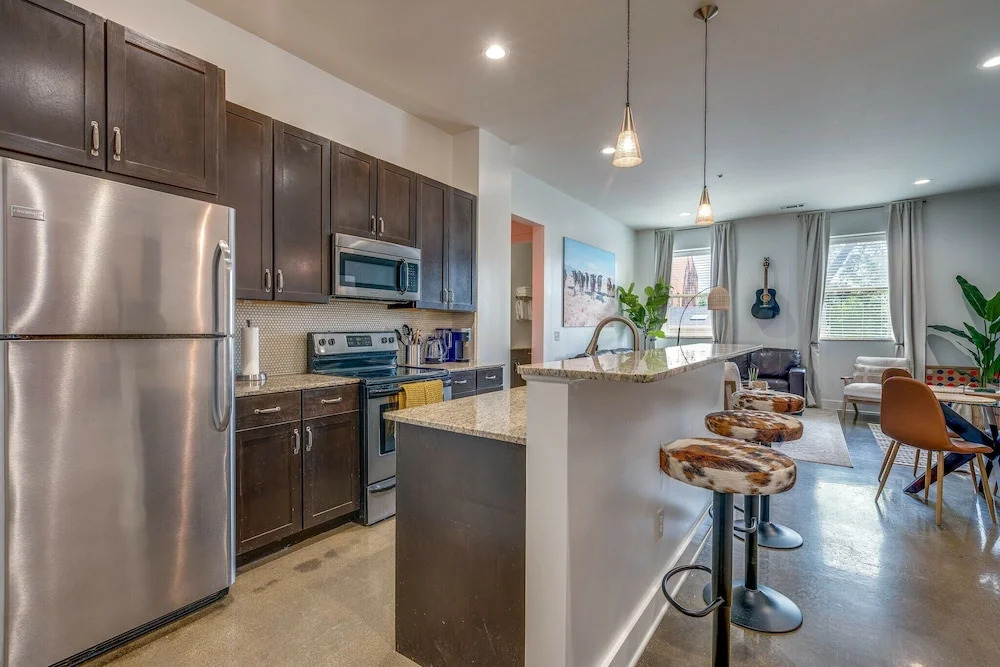 Lofts At 30th - Urban Lodge - Mins to Broadway!