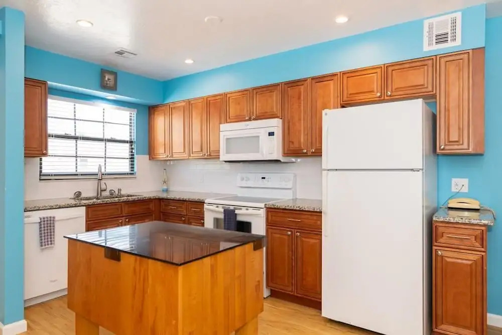 Beach Townhouses 104