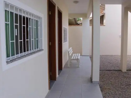 Apto 1 Quarto com Varanda e Estacionamento perto da praia