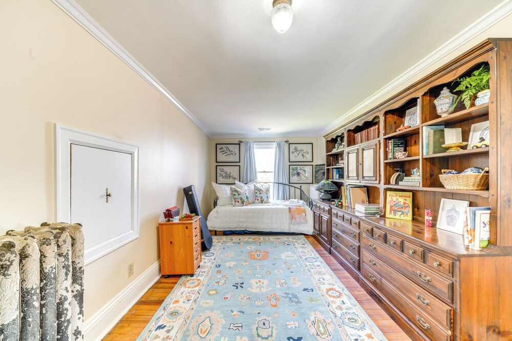Historic & Spacious Family Home in Nicholasville!