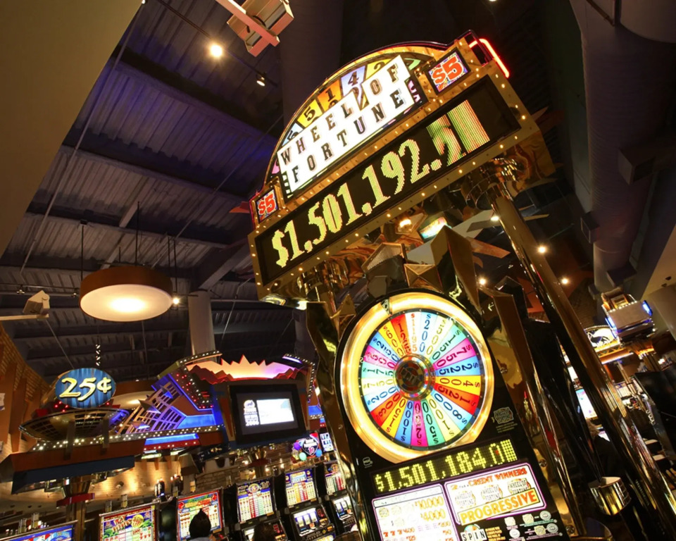 Tachi Palace Hotel & Casino