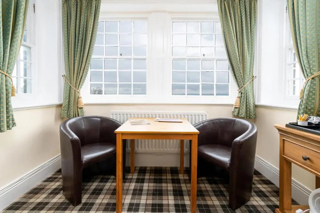 Crown Lodge