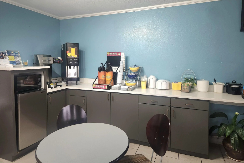 Days Inn by Wyndham Monroe, Louisiana