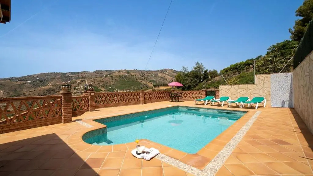 Villa Fuente Luz Frigiliana by Ruralidays