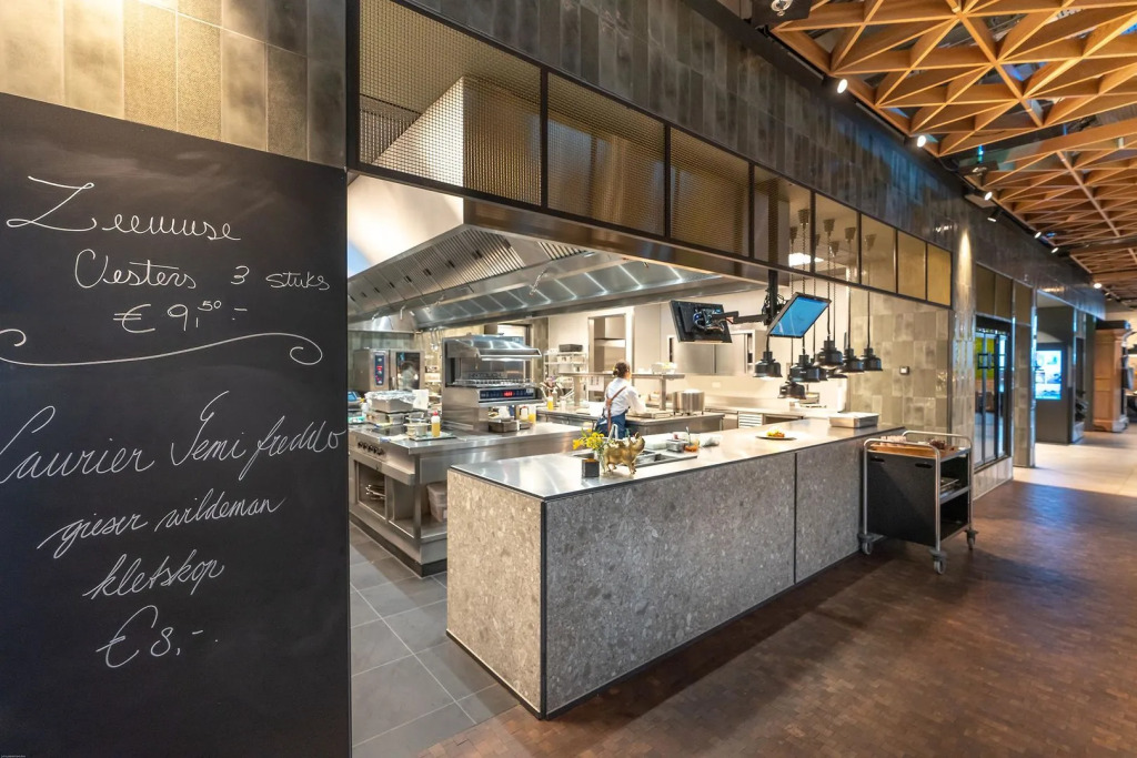 Four Elements Hotel
