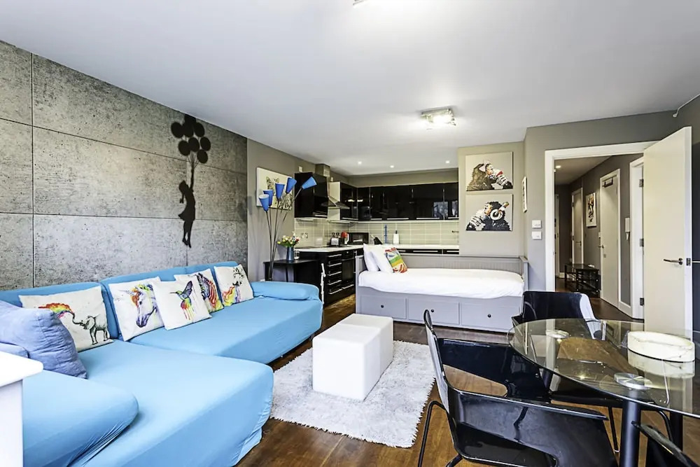 Modern 2-bed Flat, Bethnal Green