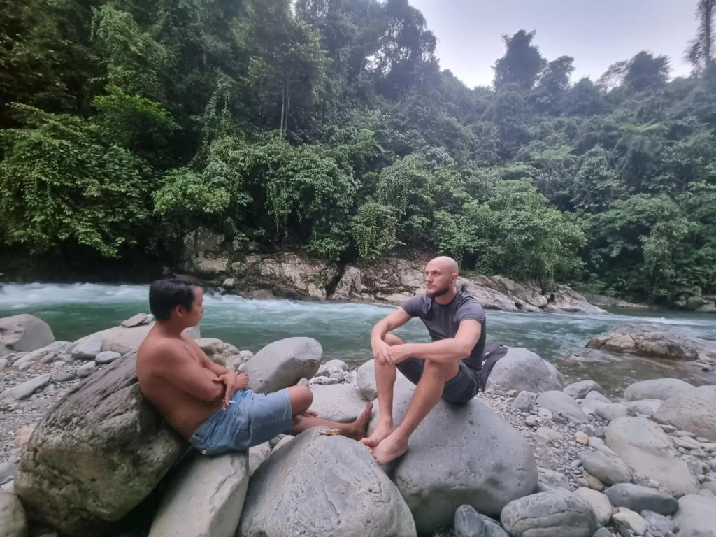 Lucky Bamboo-Bukit Lawang-Bungalows-Restaurant,Direct On The Jungle Border and Jungle Trekking Tours