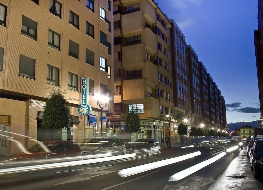 Hotel Playa Poniente