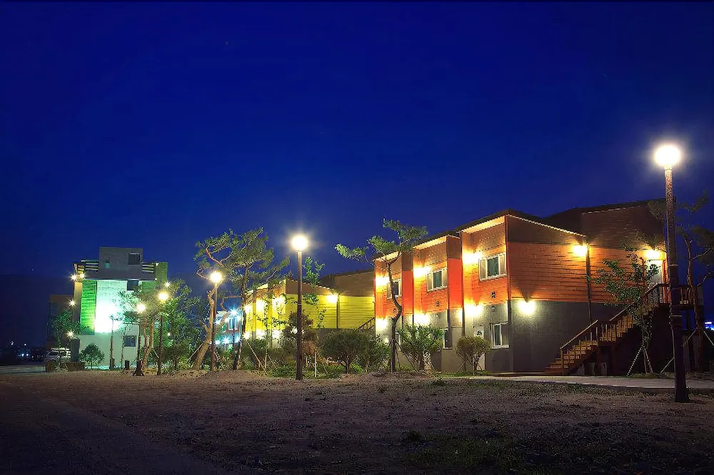 Somma Resort