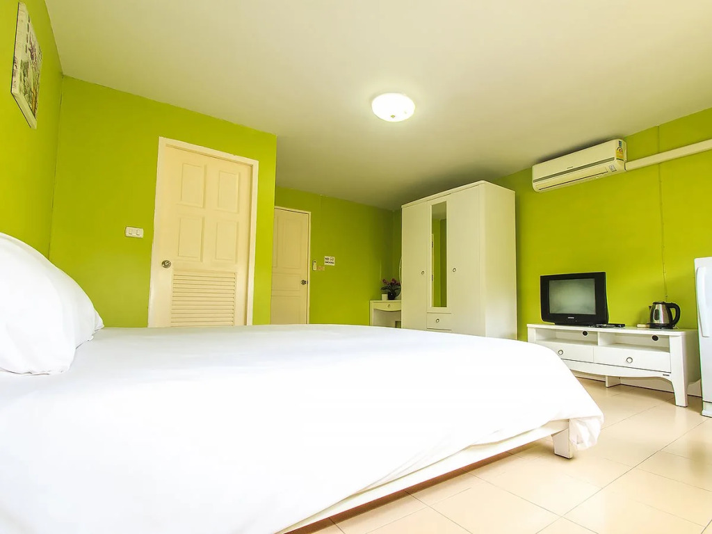 Room@Chalong