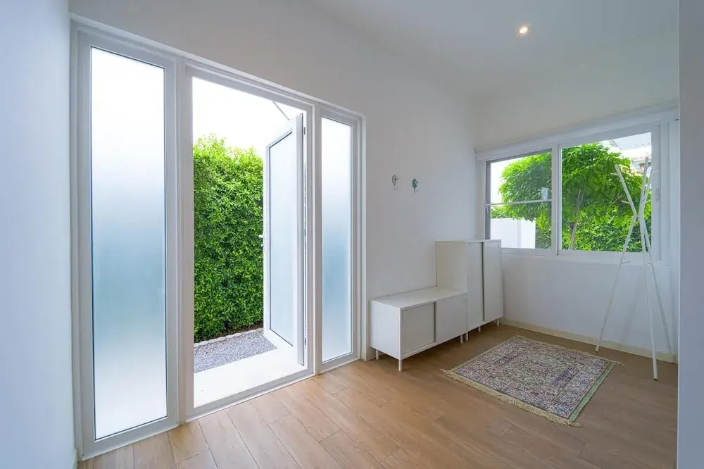 TropicalFamilyVilla w Pool&Garden ML103