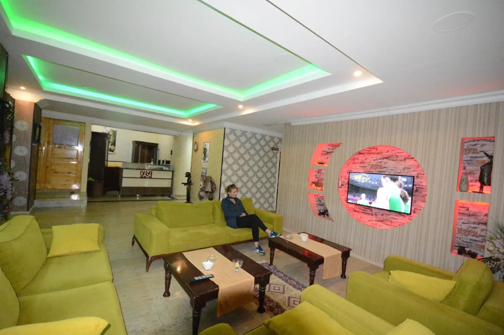 Dimet Park Hotel