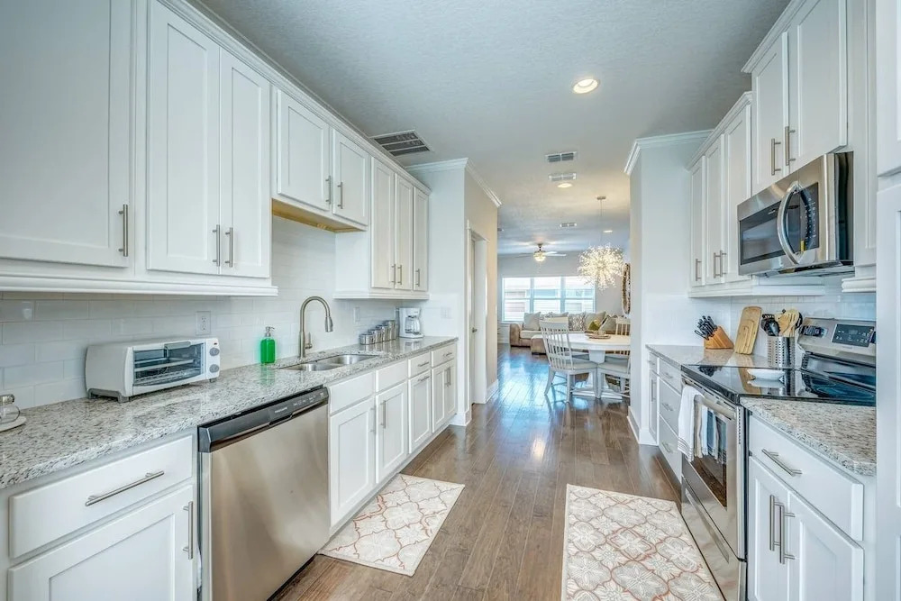 Beach Escape Three - Luxury Townhome