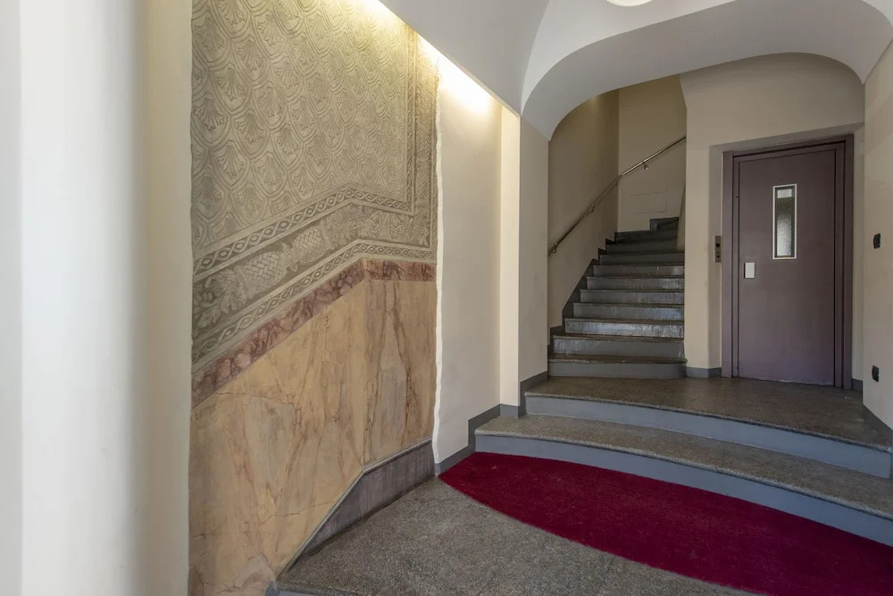 Santo Stefano - 3721 - Milan - Hld 37526