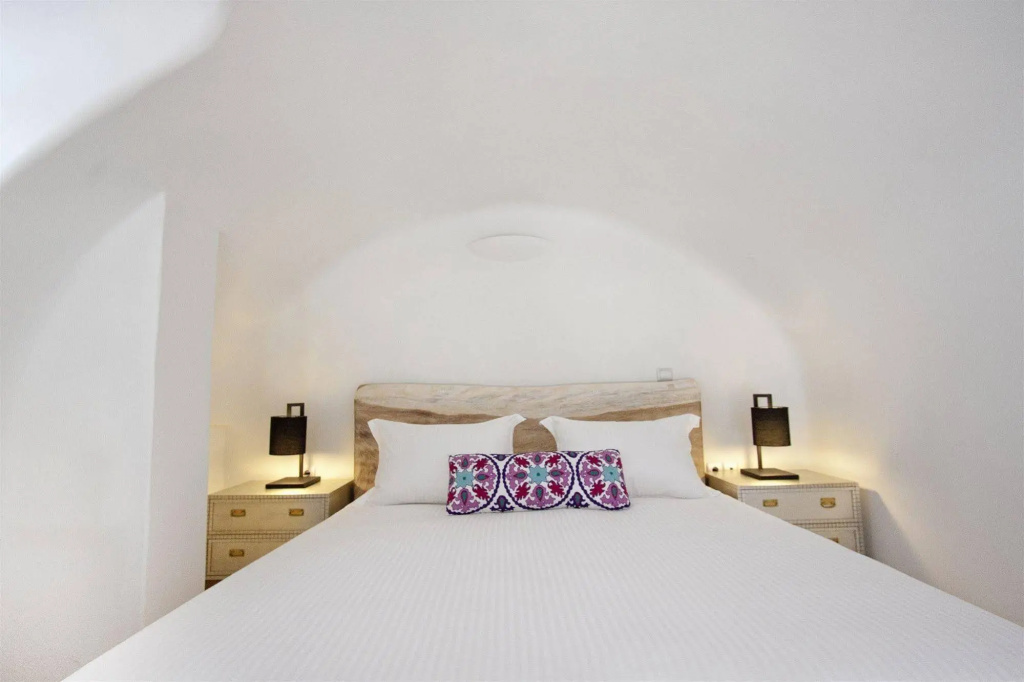 Allure Suites