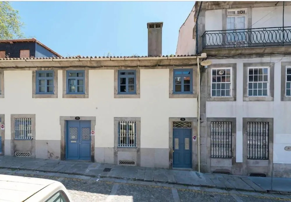 Casa da Muralha