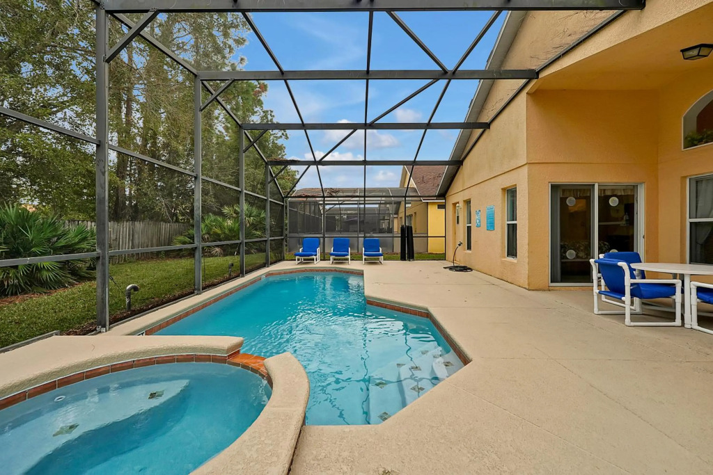 Castaway Getaway - 4 bed - close to Disney