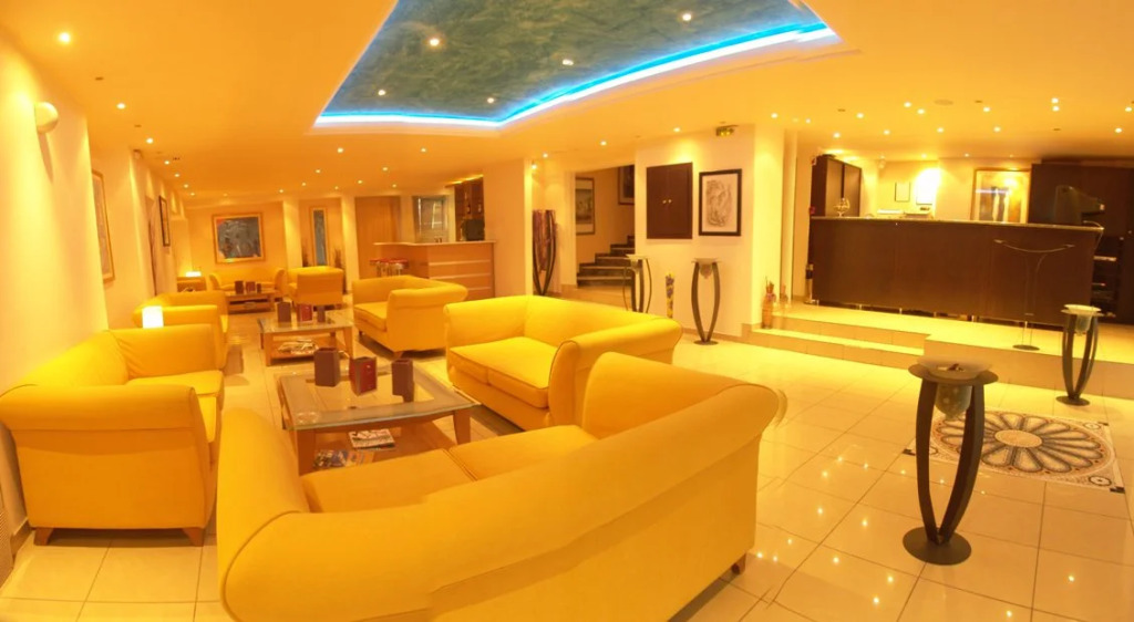 Proteas Hotel