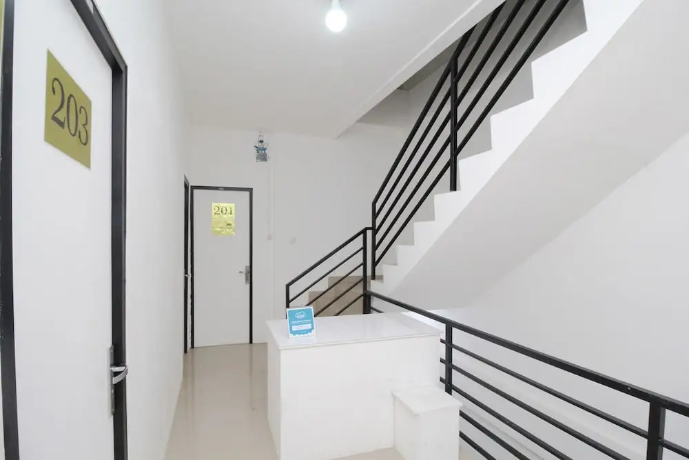 Airy Eco Syariah Jelambar Hadiah Dua 1159 A Jakarta
