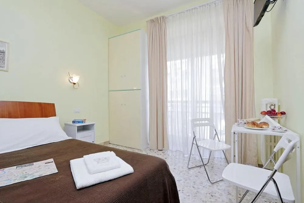 Bed and Breakfast La Stazione Del Vaticano
