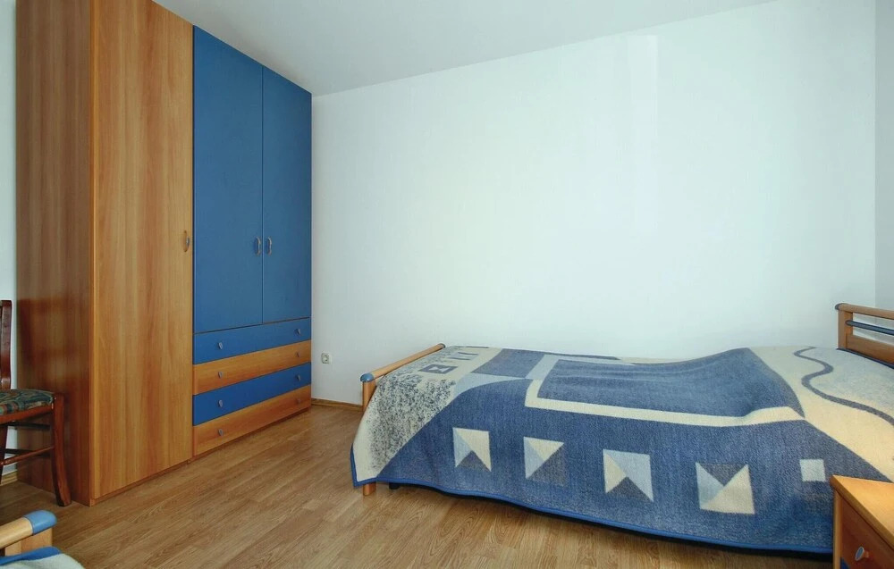 Awesome Home in Porec With Wifi and 2 Bedrooms