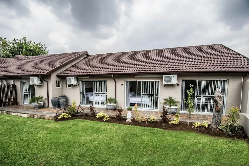 Up21 Guest House
