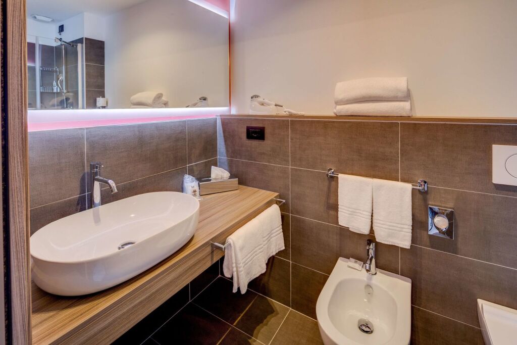 The Aries Hotel