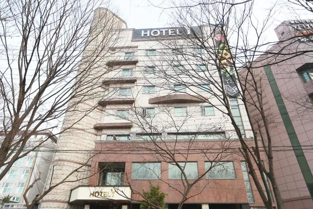 Joy Hotel