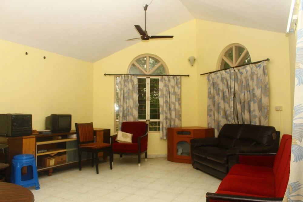 Deccan Farm House by TripThrill