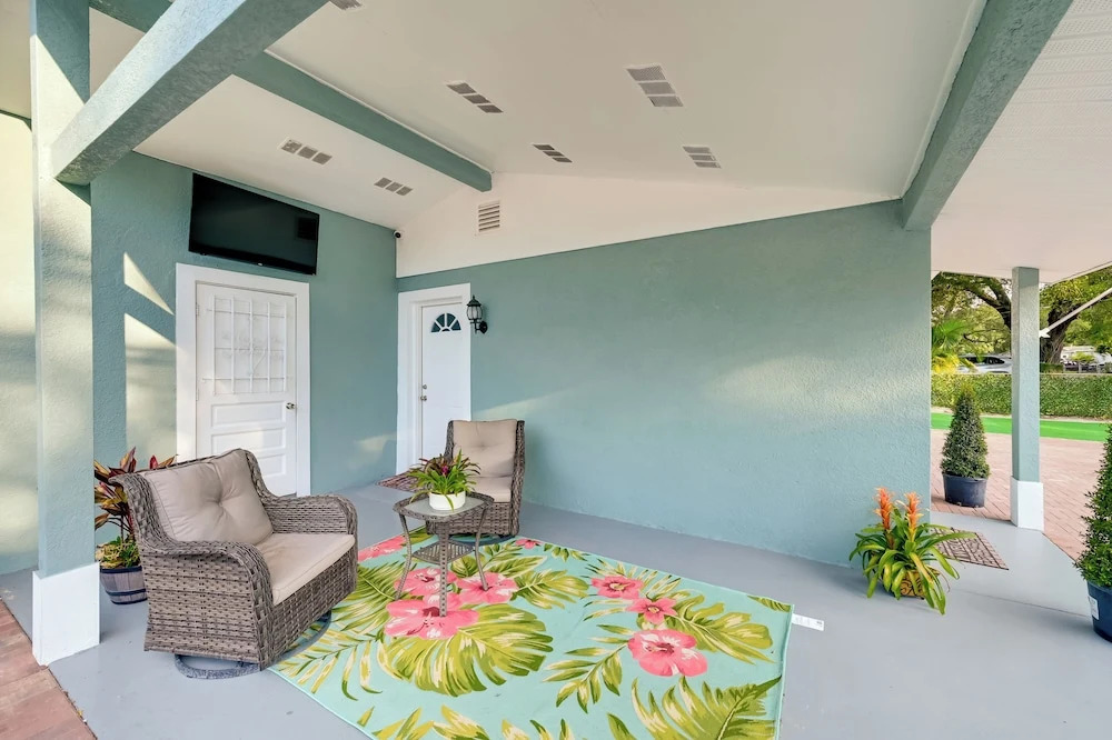 3 Mi to Busch Gardens - Vacation Rental in Tampa